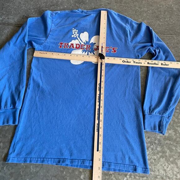 Trader Joes Shirt Mens Small Blue Long Sleeve Crew Neck Employee Workwear 10 - Picture 8 of 10